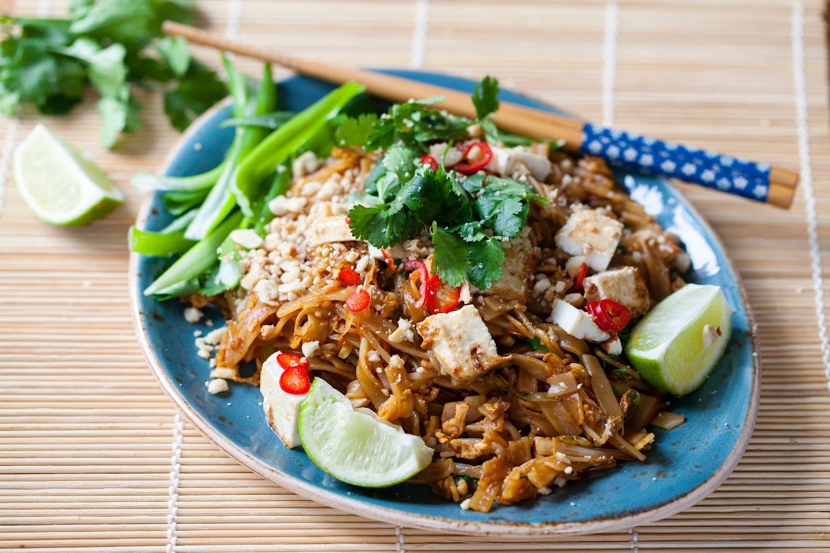 Low-FODMAP Pad Thai - Intoleran International
