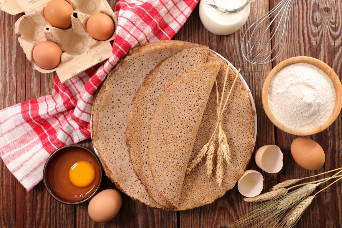 Low-FODMAP crepes with oat flour  - Intoleran International